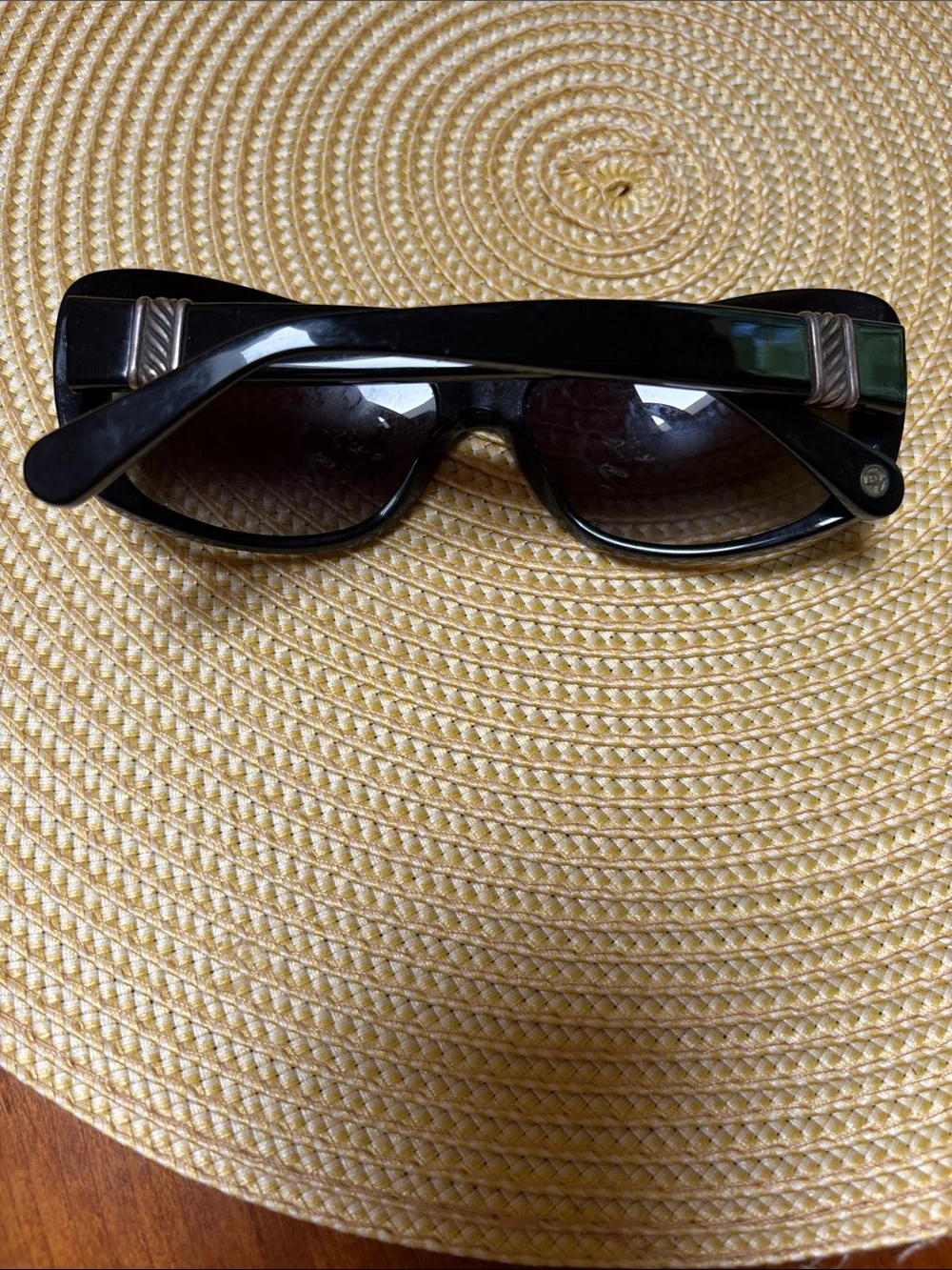 David Yurman Black Women's Fashion Sunglasses with Gradient Lense - Picture 5 of 5